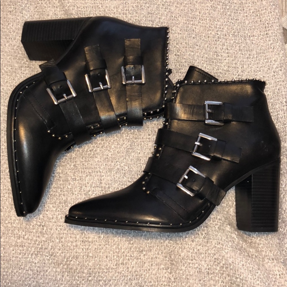 Steve Madden Boots